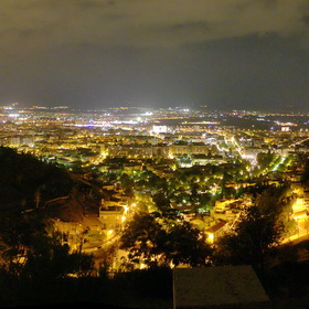 Ночная Гранада, вид с холмов Альгамбры